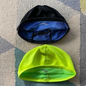 LISTING MOVED TO @wrenandfinch closet NWOT -saucony reversible skullcaps/beanies